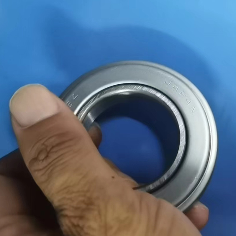 Sealed angular conatct ball bearing