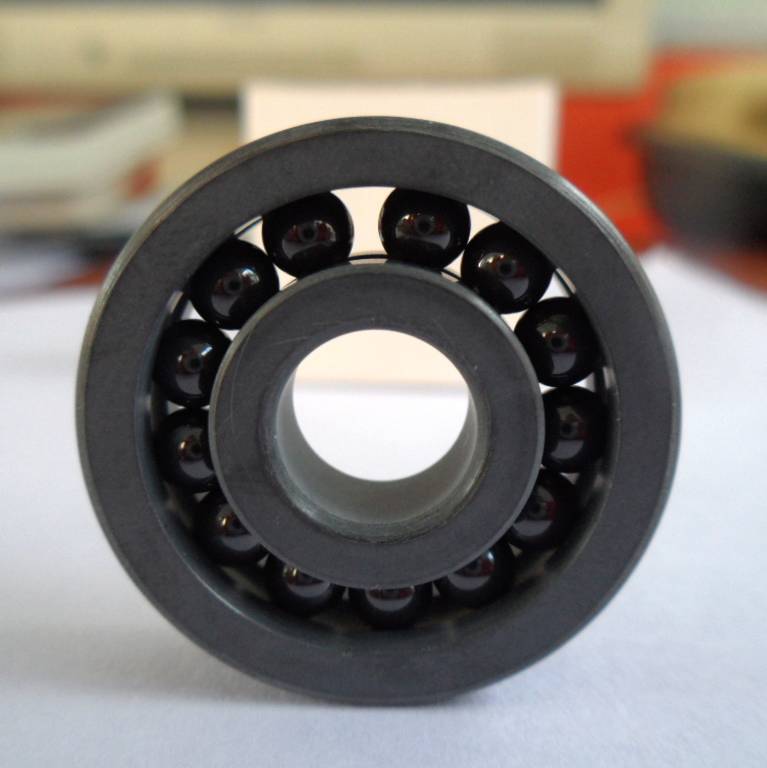 Silicon Carbide (SiC) Ceramic Bearings Features 